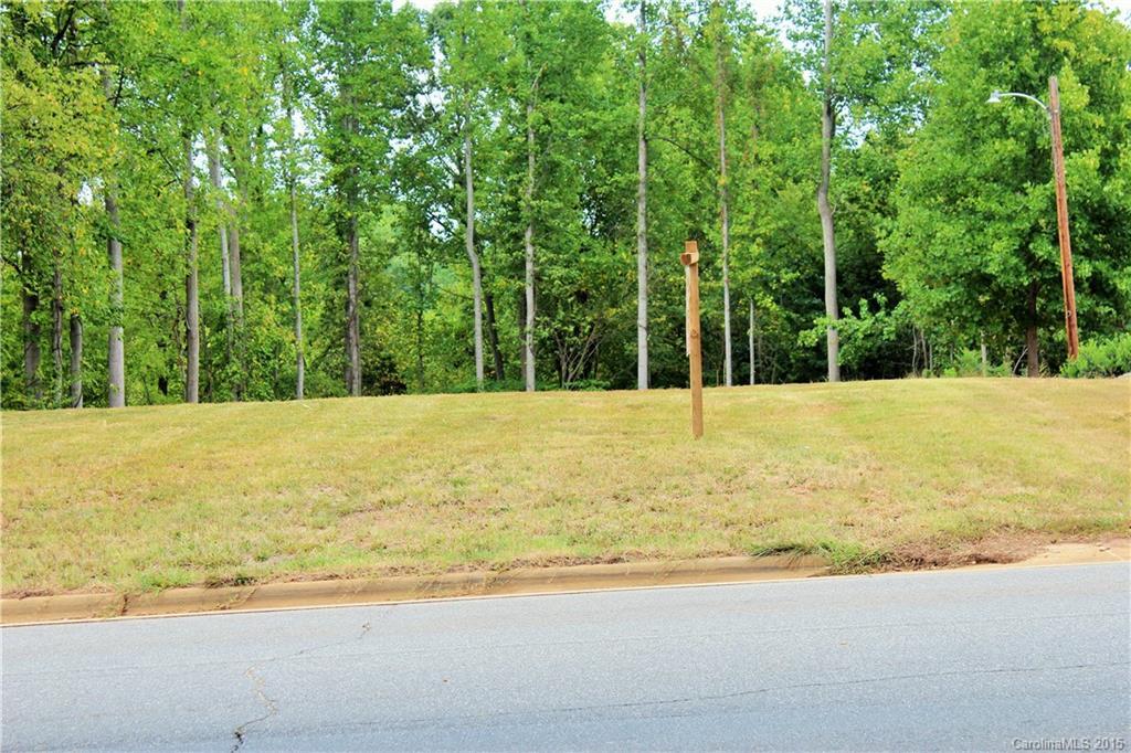 605 Mclelland Ave., Mooresville, NC 28115