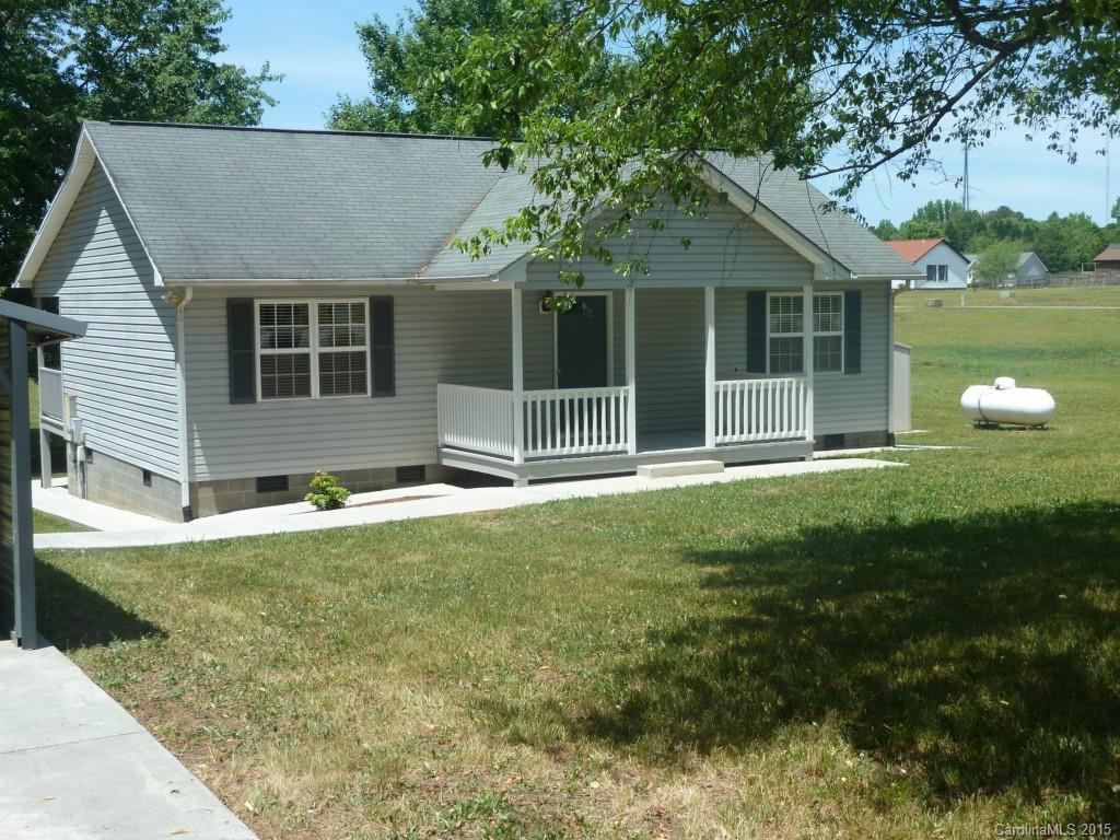 318 Rinehardt Rd., Mooresville, NC 28115