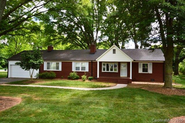 5632 Margaret Wallace Rd., Matthews, NC 28105