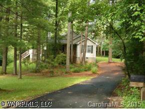 15 Wexford Dr., Hendersonville, NC 28791
