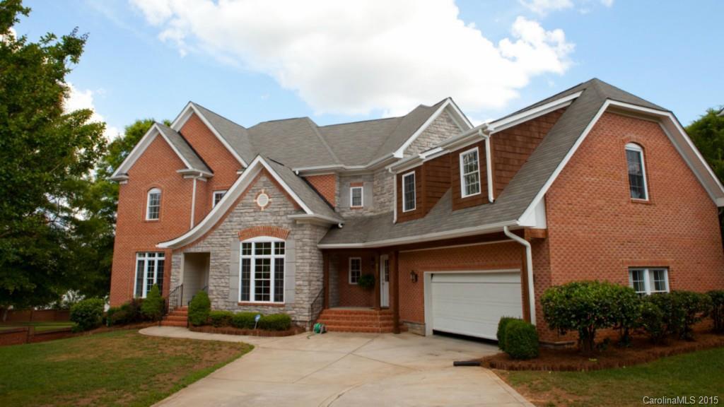 5824 Hartfield Downs Dr., Charlotte, NC 28269