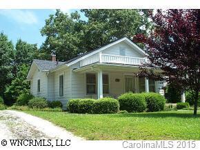 44 Park Avenue, Brevard, NC 28712