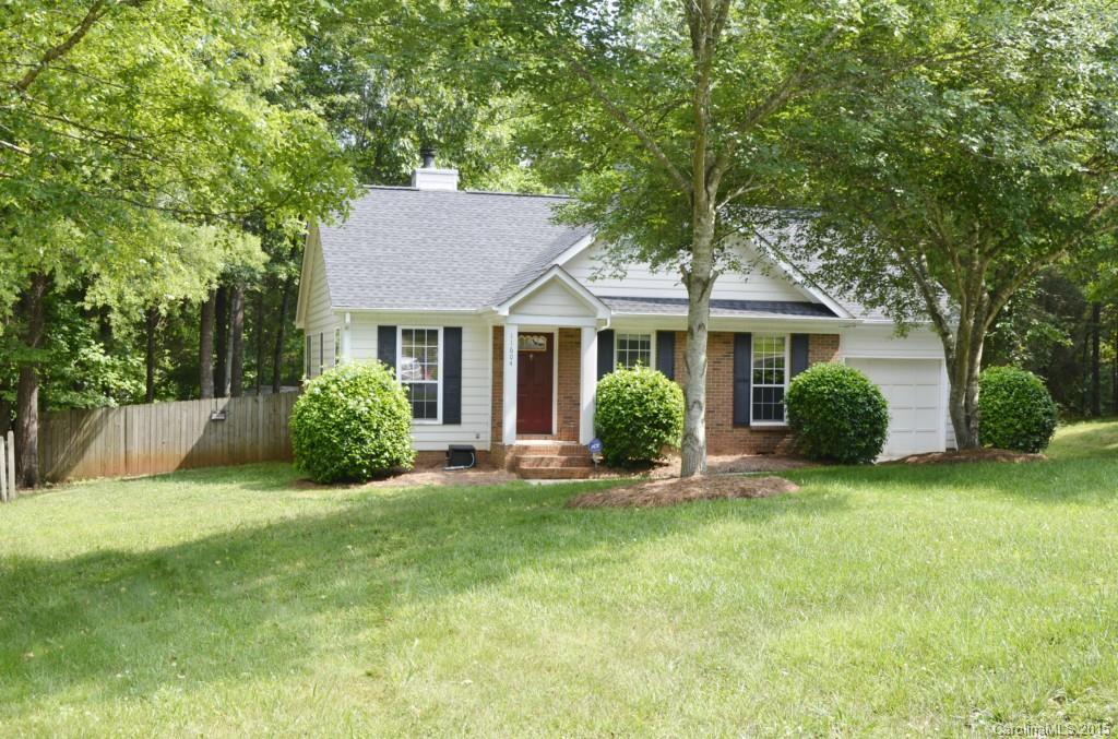 11604 Brockley Ct., Charlotte, NC 28215