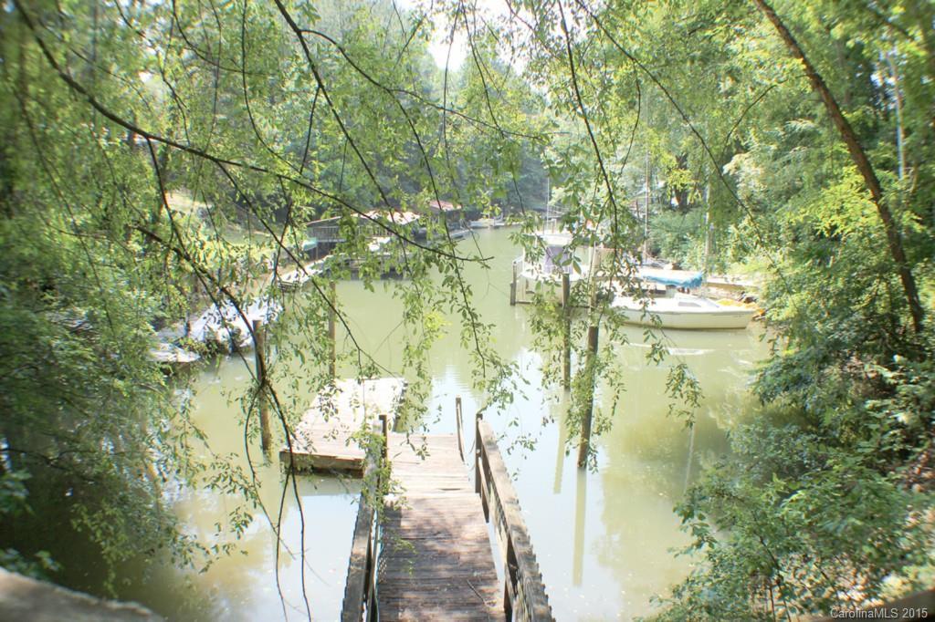 3930 Fox Run, Denver, NC 28037