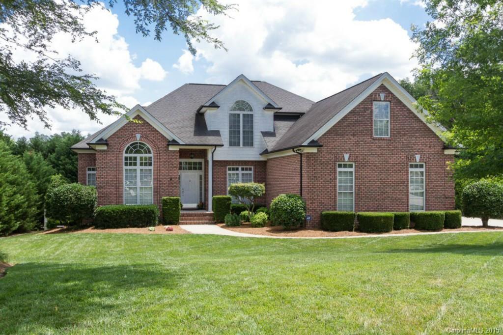 8009 Wycombe Ct., Harrisburg, NC 28075