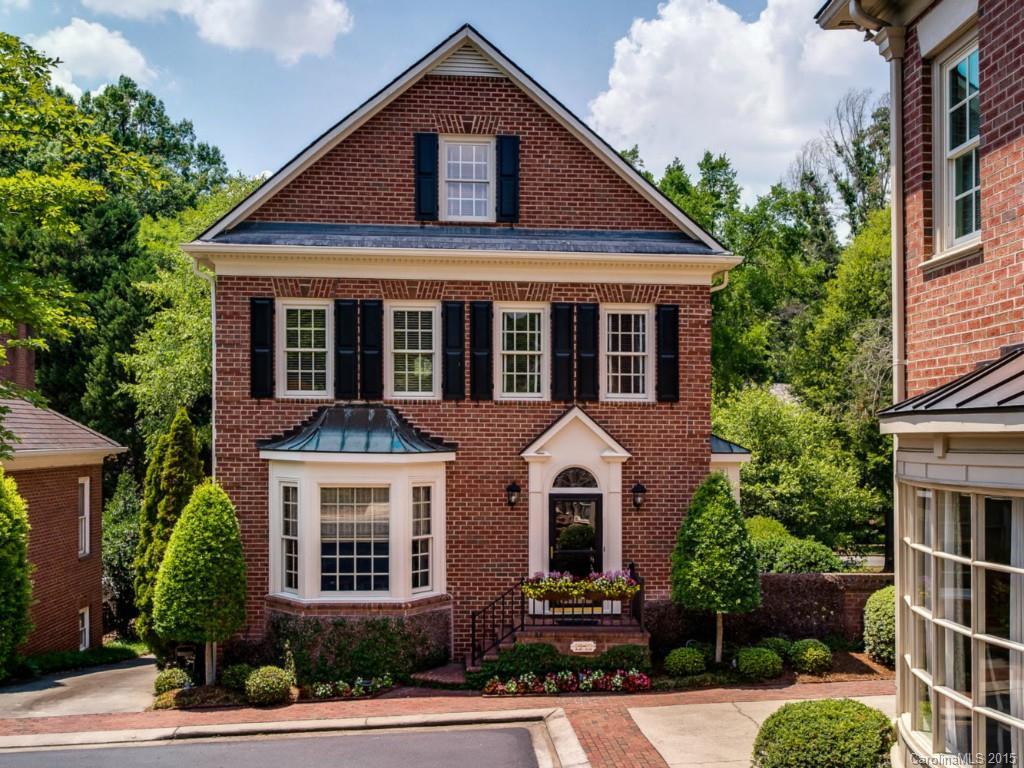 1212 Wareham Ct., Charlotte, NC 28207