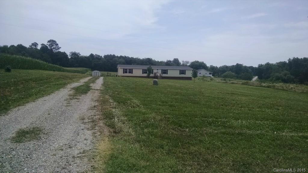 438 Yadkin Valley Rd. #2, Statesville, NC 28625