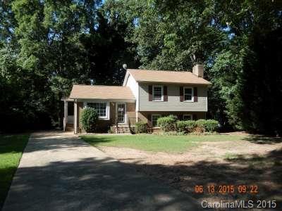 620 Pineburr Ct., Gastonia, NC 28056