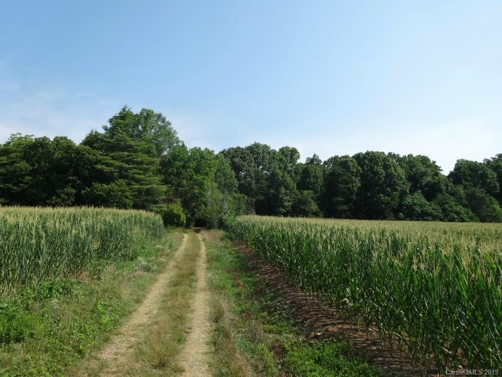 170 Red Chimney Rd., Statesville, NC 28625