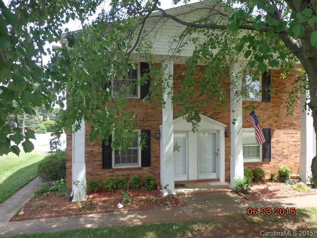 1636 1st Avenue Pl. #J1, Hickory, NC 28601