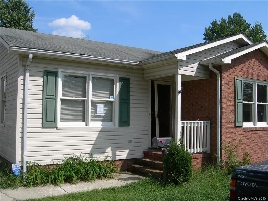 912 Carolyn Ave., Kannapolis, NC 28083