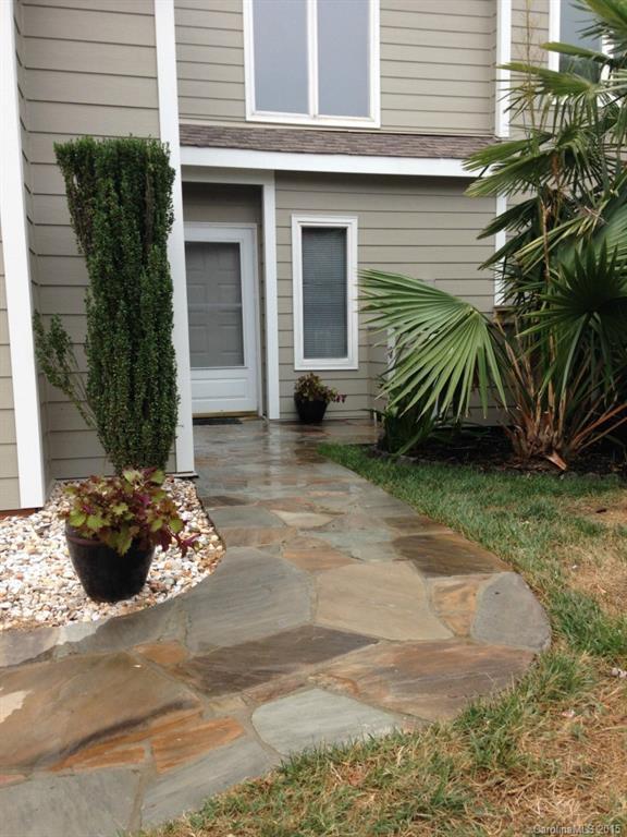 7619 Mariner Cove Dr., Cornelius, NC 28031