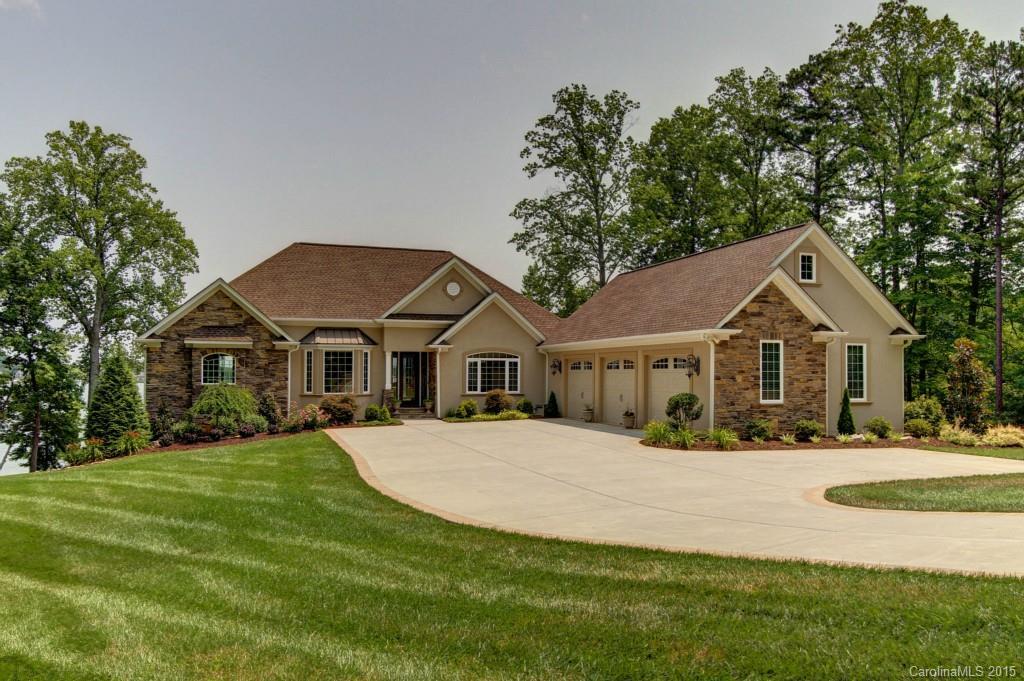 2865 Backwoods Tr. #100, Denver, NC 28037