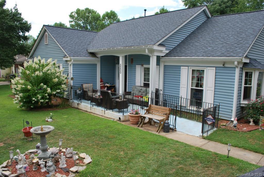 5200 Cressingham Ct., Charlotte, NC 28227