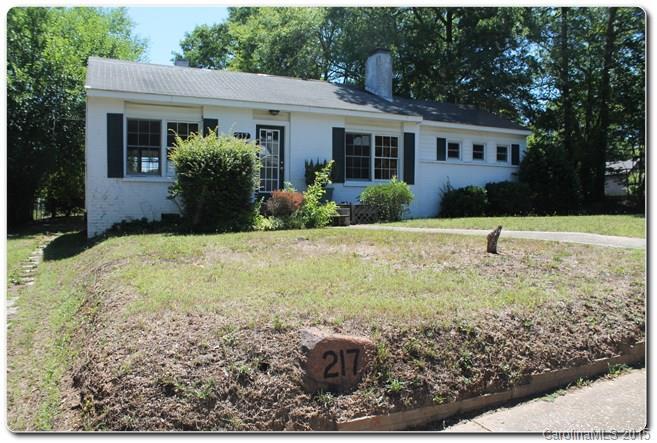 217 Highland St., Mount Holly, NC 28120