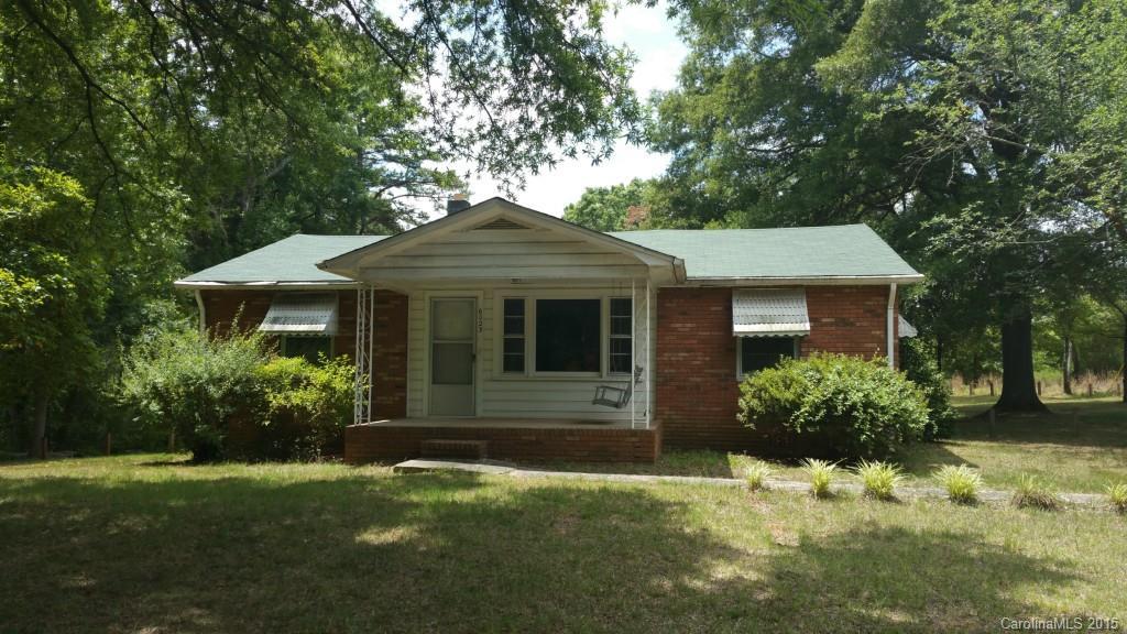 6023 Paw Creek Rd., Charlotte, NC 28214