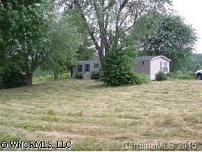 15 Mid Court Dr., Asheville, NC 28804