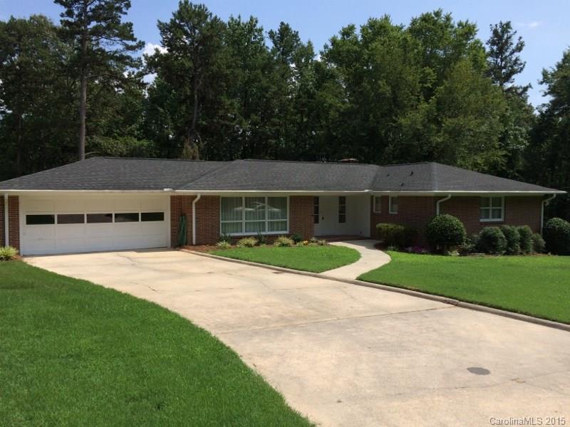 113 Evandale Rd., Kannapolis, NC 28081