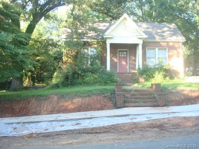 415 S Providence St., Waxhaw, NC 28173