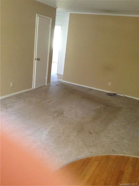 3002 Minnesota Rd., Charlotte, NC 28208