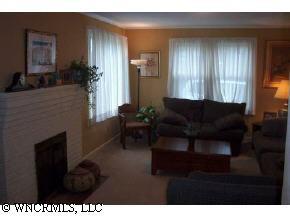 850 Sand Hill Road, Asheville, NC 28806