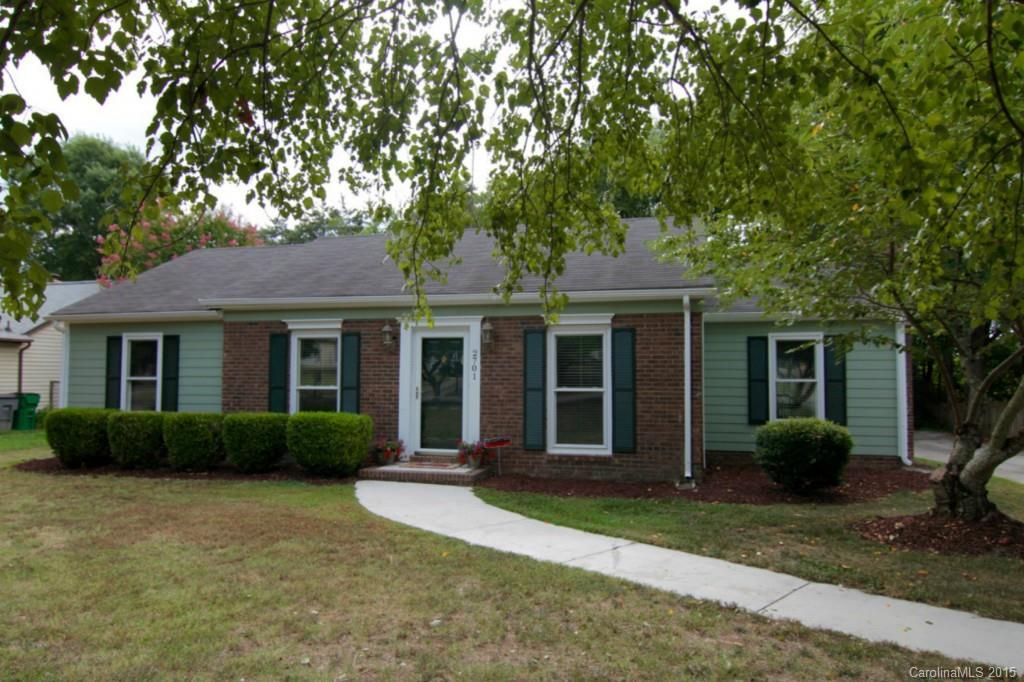 2701 Lytham Dr., Charlotte, NC 28210