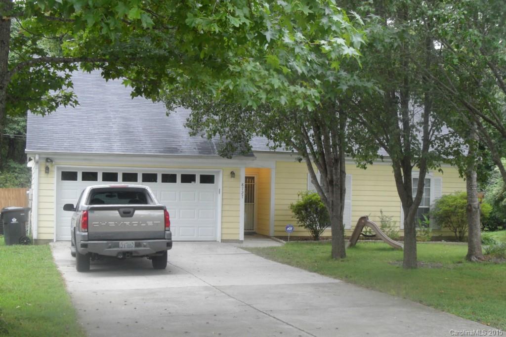 8727 Brampton Dr., Charlotte, NC 28215