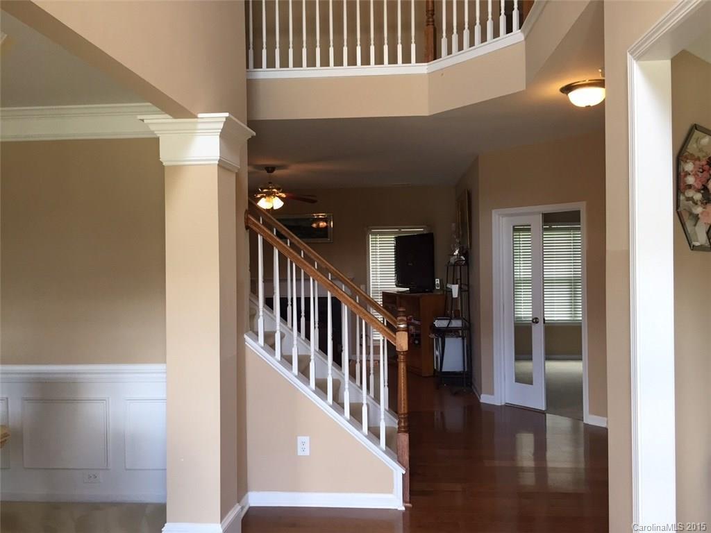 8337 Burgundy Ridge Dr., Harrisburg, NC 28075