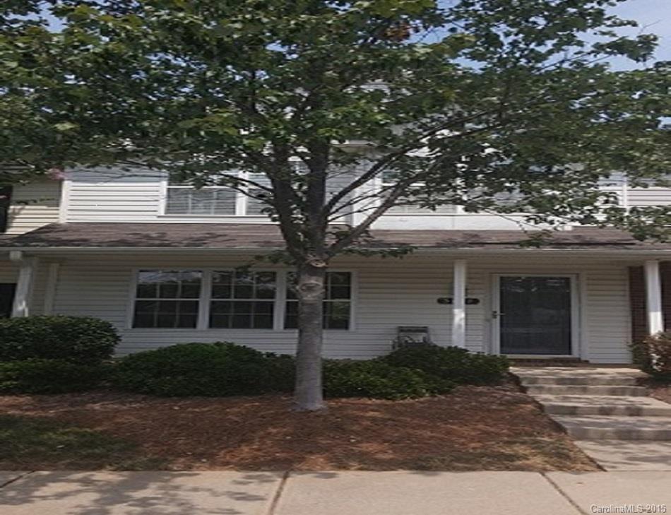 3107 Falling Rock Ct., Charlotte, NC 28213