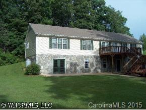 34 Whispering Oaks Dr., Candler, NC 28715
