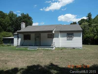 2706 Lowell Rd., Gastonia, NC 28054
