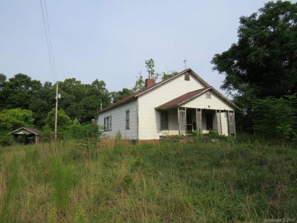 739 Mountain View Rd., Statesville, NC 28625