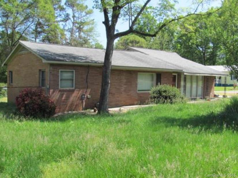 98 3rd St., Mount Holly, NC 28120