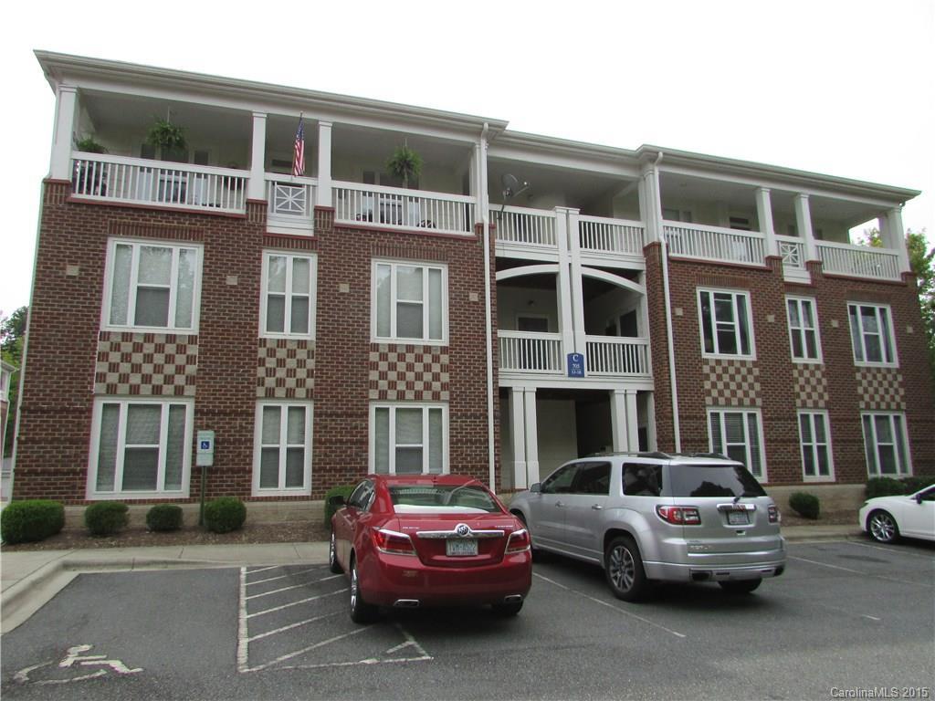 705 Northeast Dr. #18, Davidson, NC 28036