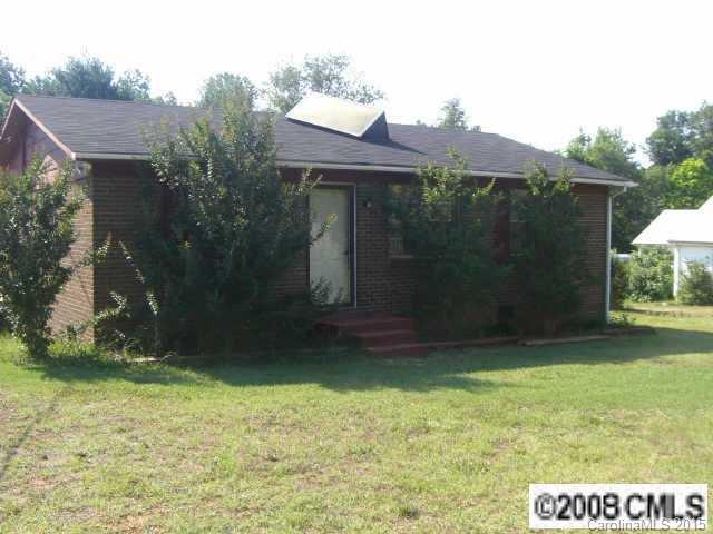 5215 Clearwater Lake Rd., Mount Holly, NC 28120