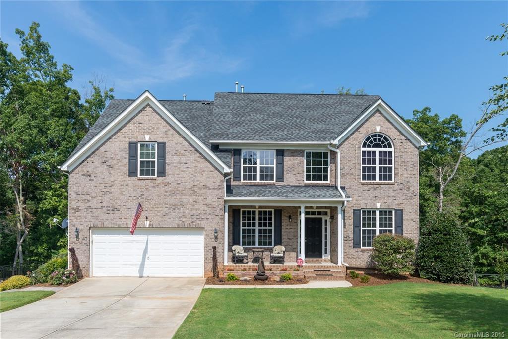 212 Winter Flake Dr., Statesville, NC 28677