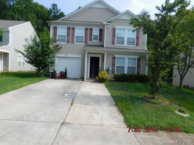 5207 Vanhoy Ln., Charlotte, NC 28269