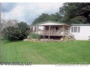 424 Reeves Cove Rd, Candler, NC 28715
