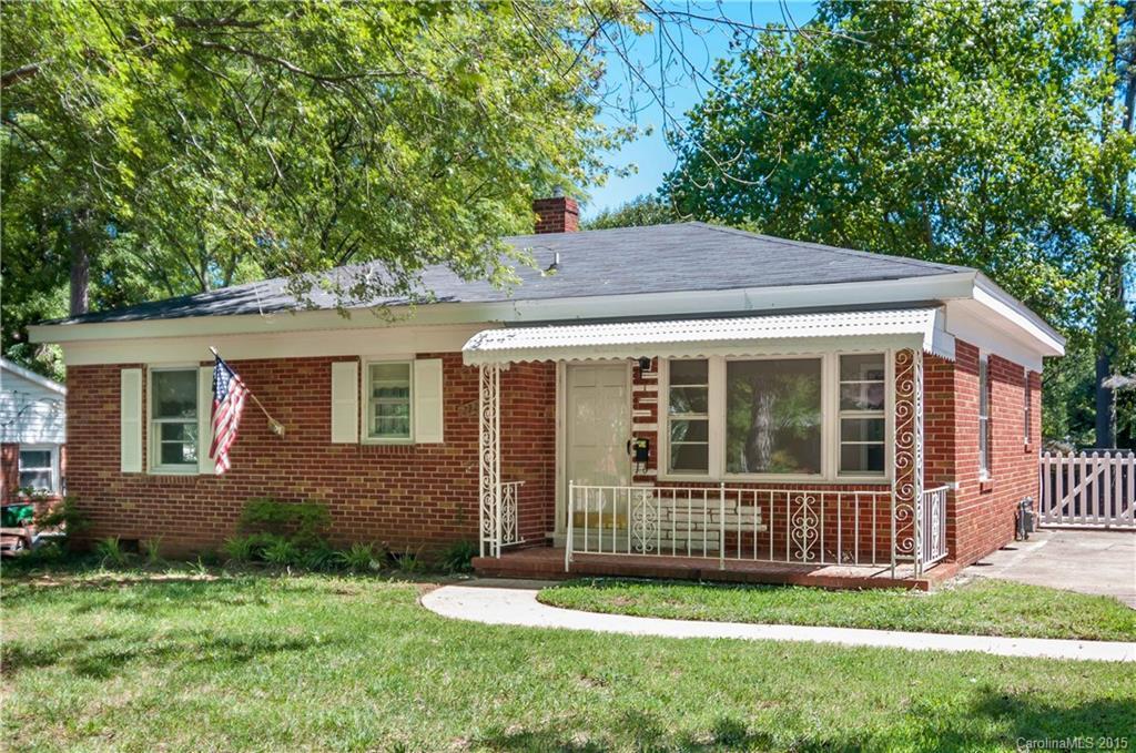 2221 Markham Ct., Charlotte, NC 28205