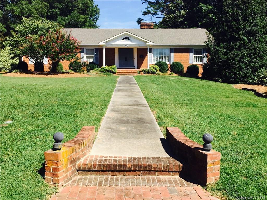 304 Saint Joseph St., Kannapolis, NC 28083