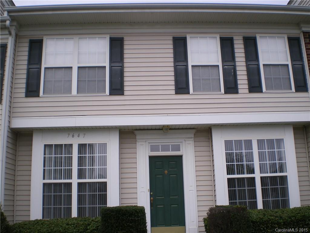 7647 Bluff Point Ln., Denver, NC 28037