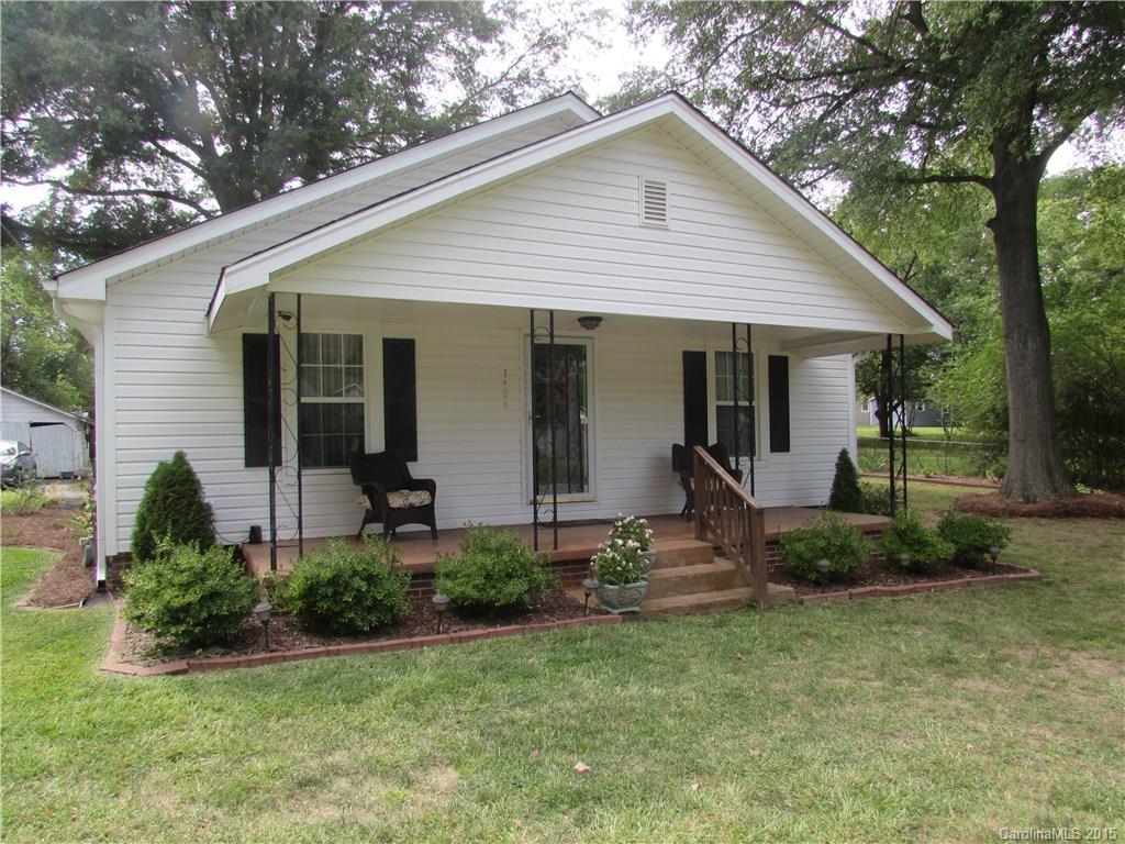 1424 Oakshade Ave., Kannapolis, NC 28083