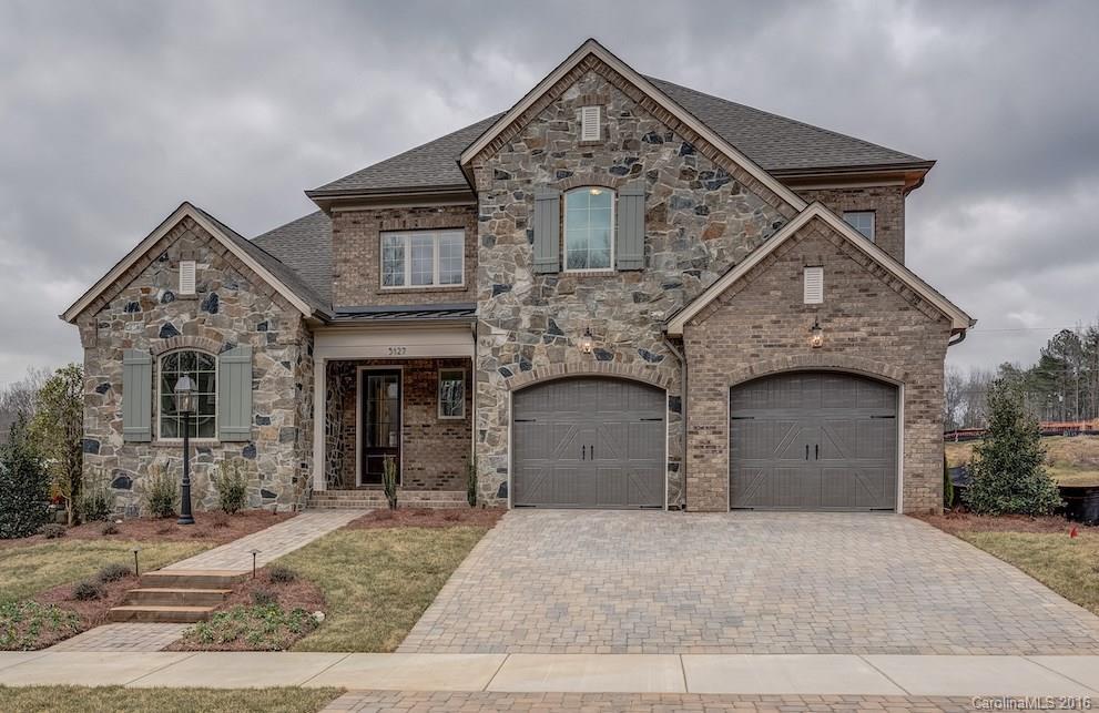 5127 Providence Retreat Ln. #13, Charlotte, NC 28270