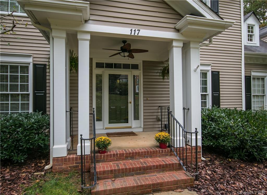 117 Windy Knoll Ln., Mooresville, NC 28117