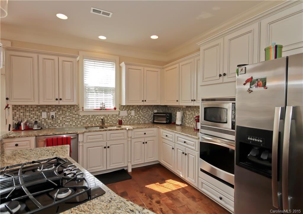 735 Amalfi Dr., Davidson, NC 28036