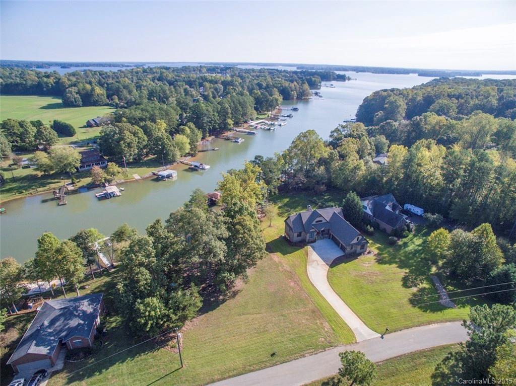 3 Joy Dr., Denver, NC 28037