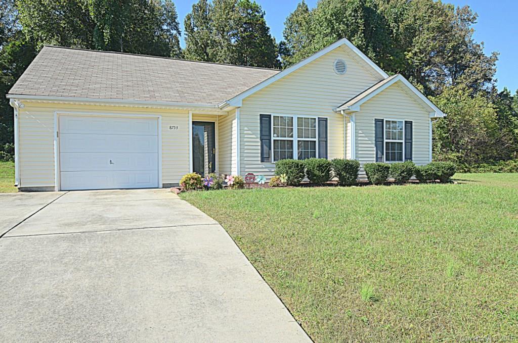 8753 Brookstead Meadow Ct., Charlotte, NC 28215