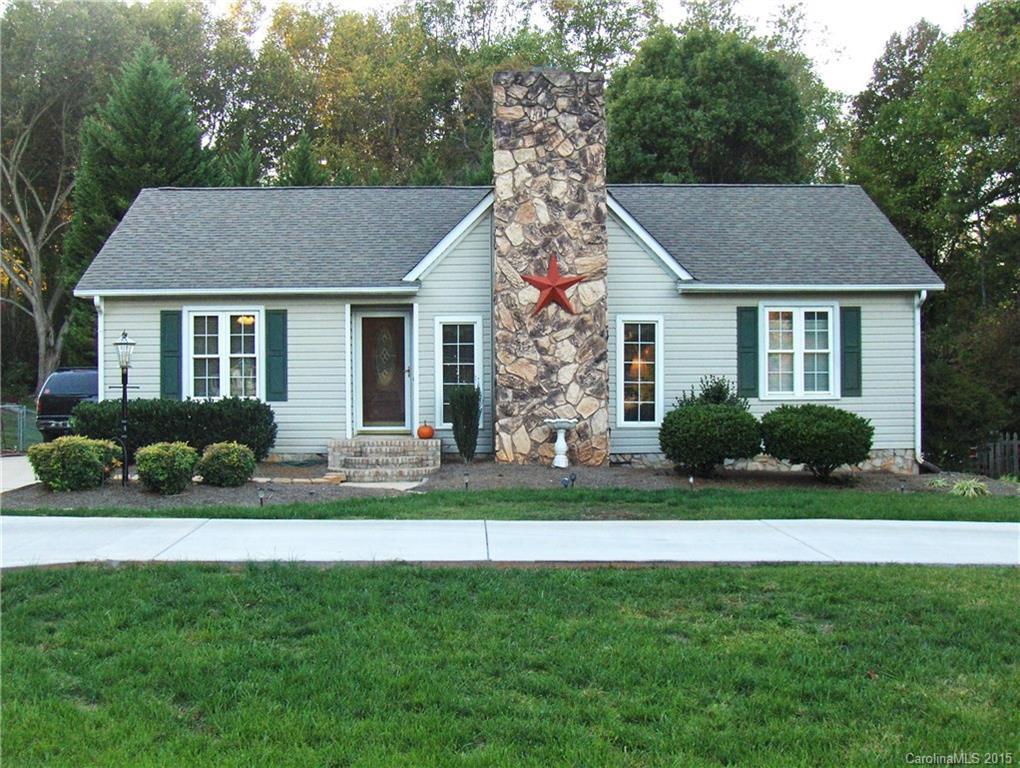 2411 Pineforest Dr., Gastonia, NC 28056