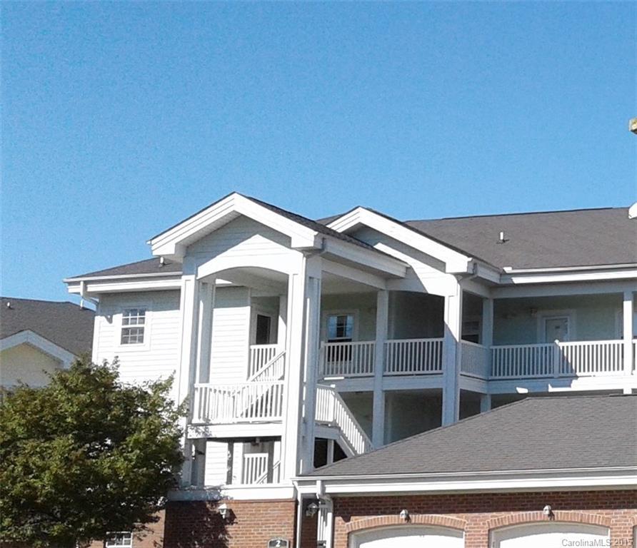 8963 Meadow Vista Rd., Charlotte, NC 28213