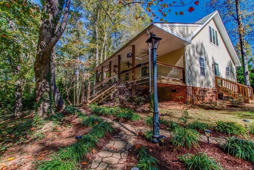 8020 Black Walnut Tr., Gastonia, NC 28056